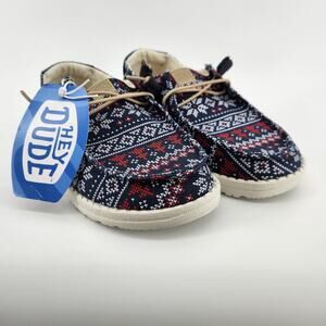 Hey Dude Wendy Winter Sweater Women's Size 7 Navy/Red/White